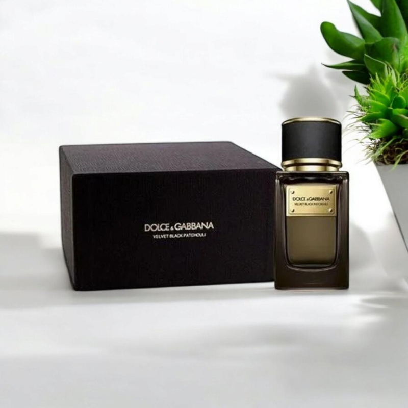 Dolce & Gabbana Velvet Desert Oud