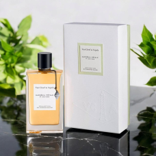 Van Cleef & Arpels Collection Extraordinaire Gardenia Petale