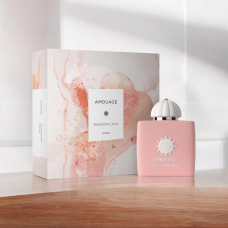 Amouage Blossom Love