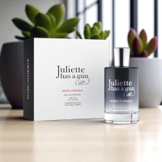 Juliette Has A Gun Musc Invisible